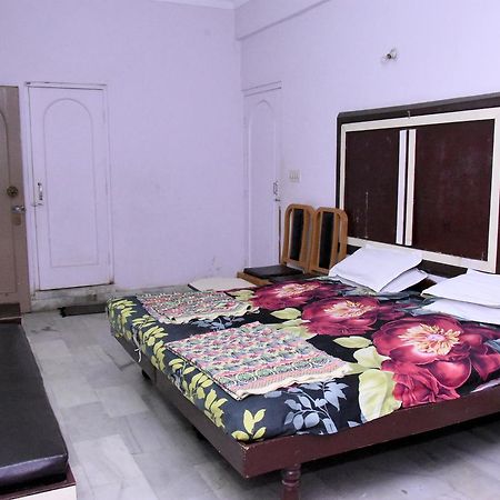 Vandana Hotel Nathdwara Ngoại thất bức ảnh