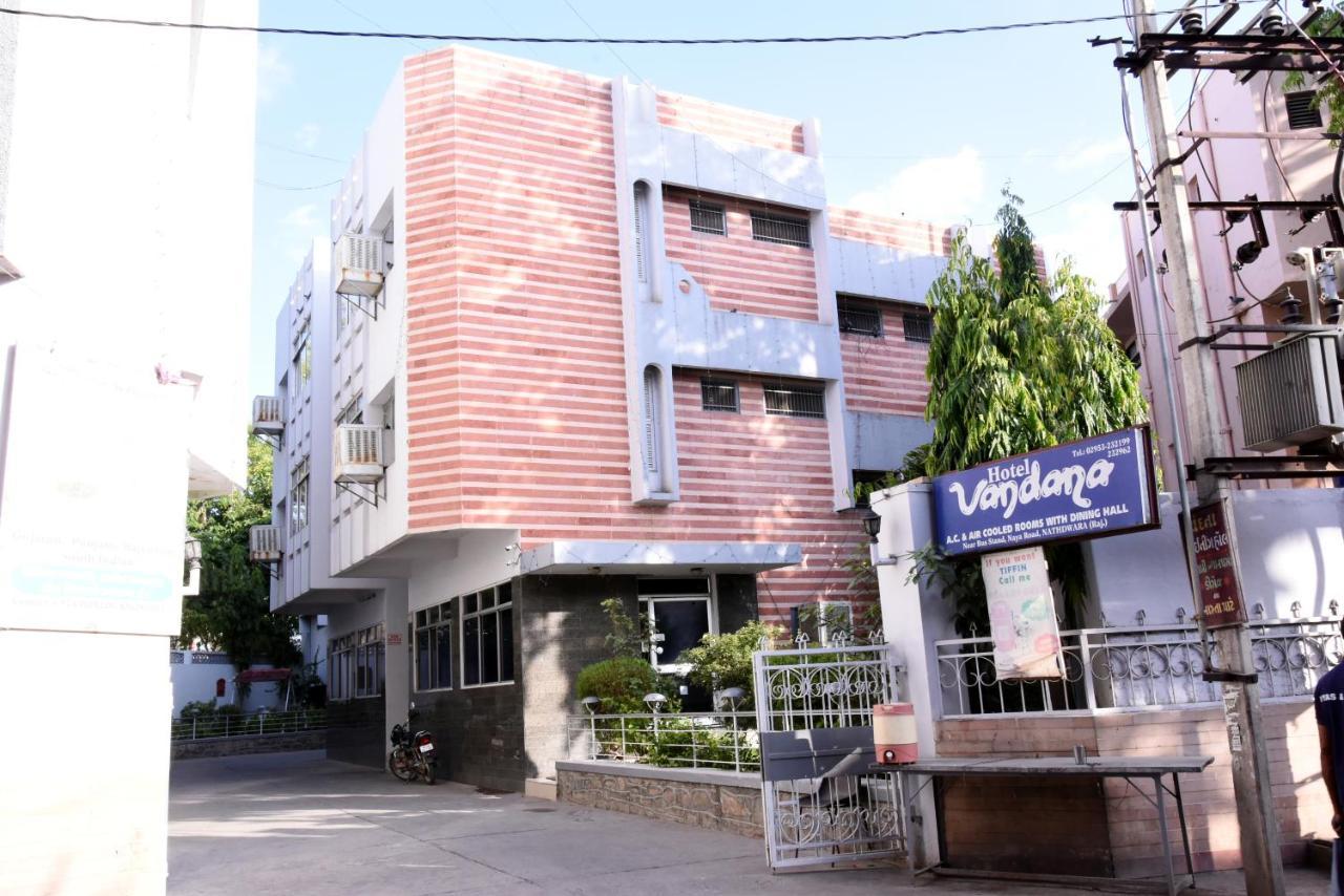 Vandana Hotel Nathdwara Ngoại thất bức ảnh